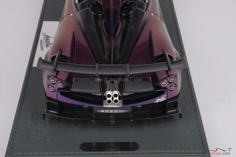 Pagani Imola Roadster (2023) chameleón, 1:18 BBR