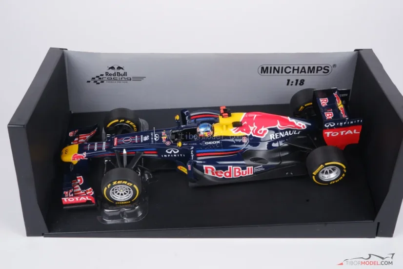 Red Bull RB8 - Sebastian Vettel (2012), Majster sveta, 1:18 Minichamps