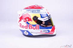 Max Verstappen 2023 Retro, Red Bull prilba, 1:2 Schuberth