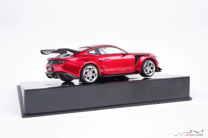 Ford Mustang GTD (2025) piros, 1:43 Ixo