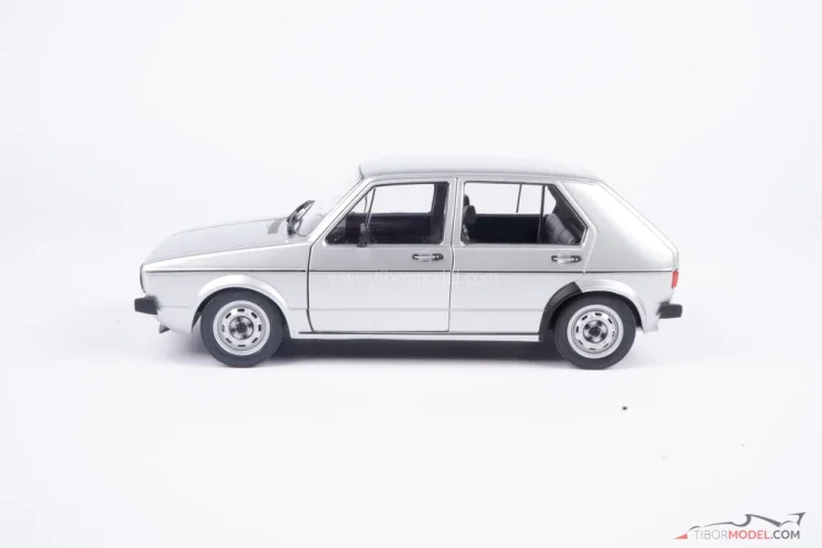 Volkswagen Golf L (1983) šedý, 1:18 Solido