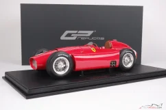 Ferrari D50 - Juan Manuel Fangio (1956), Víťaz VC Veľkej Británie, 1:12 GP Replicas