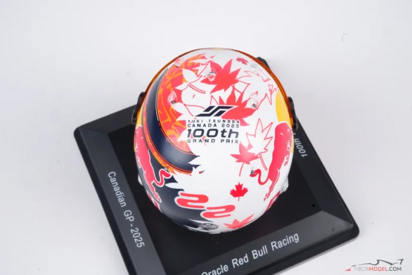 Yuki Tsunoda 2025 mini prilba, Red Bull, 1:5 Spark