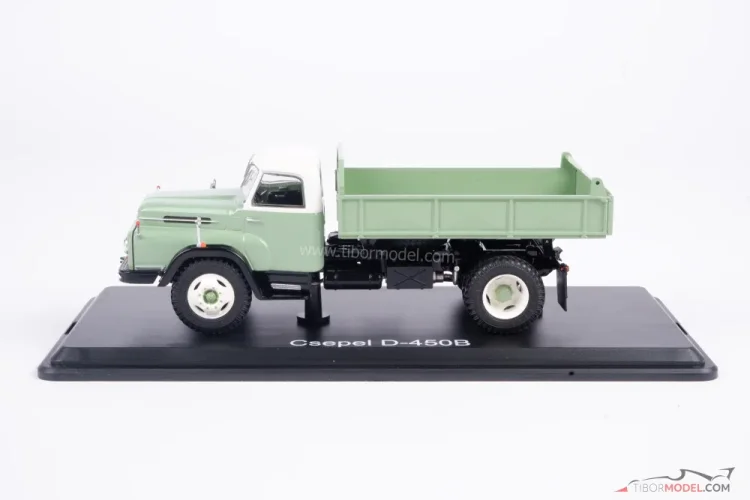 Csepel D-450B valník, zelený, 1:43 Premium ClassiXXs