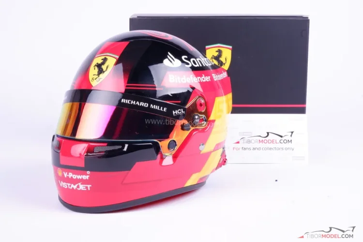 Carlos Sainz 2023 Ferrari helmet, 1:2 Bell