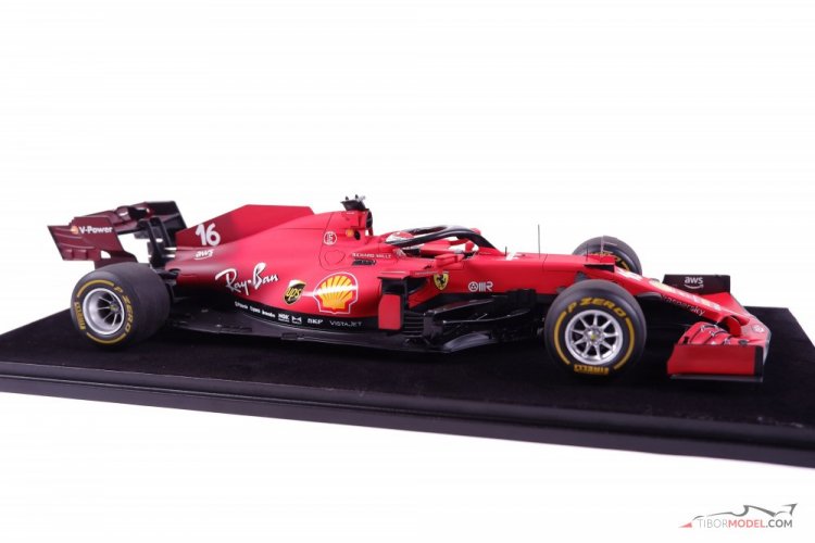 Ferrari SF21 - Ch. Leclerc (2021), Silverstone, 1:18 Looksmart