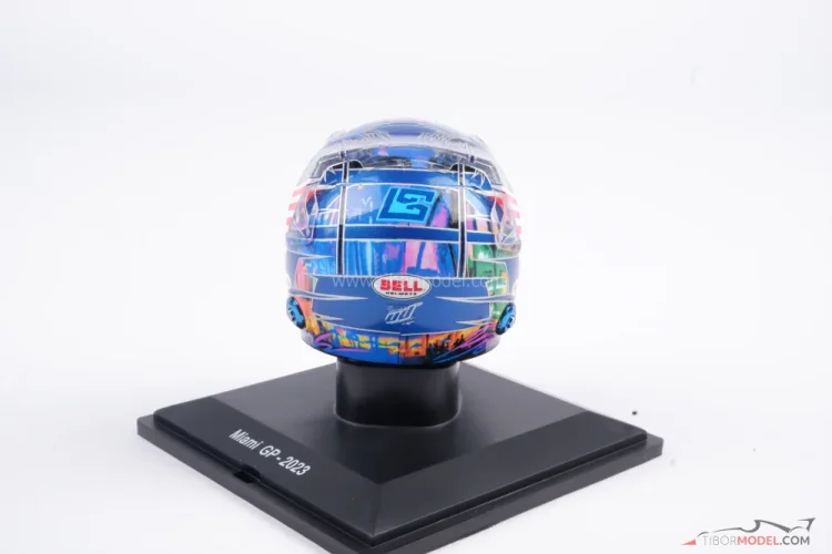 Spark 1:5 Logan Sargeant #2 Williams Racing formule 1 2024 casque 5HF143 modèle voiture 5HF143