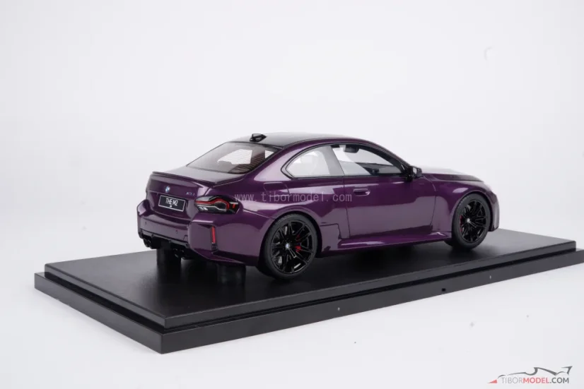 BMW M2 (2023) purple, 1:18 GT Spirit