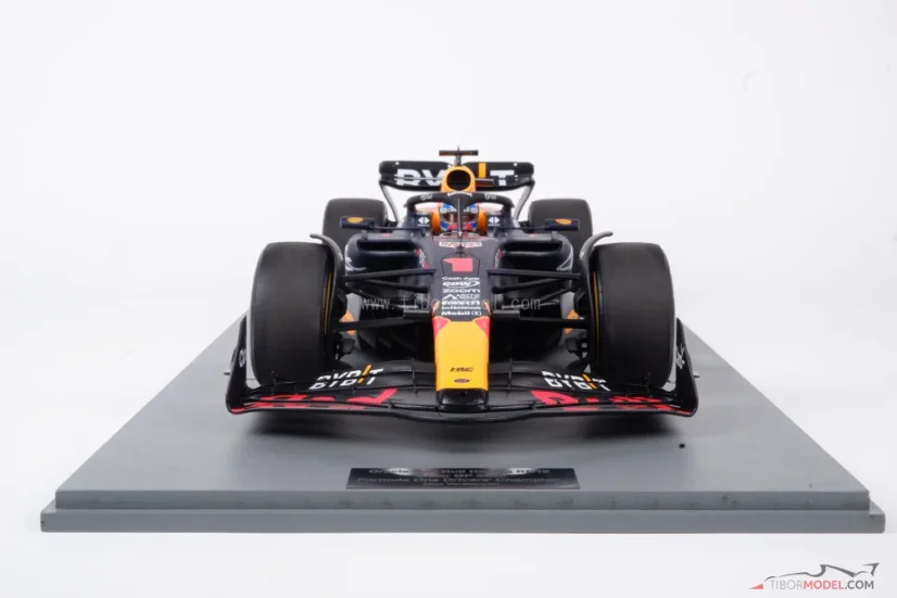 Red Bull RB19 - Max Verstappen (2023), Víťaz VC Kataru, 1:12 Spark