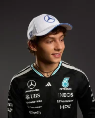 Šiltovka Kimi Antonelli, Mercedes AMG Petronas 2026, biela
