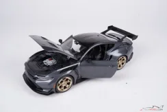 Ford Mustang GTD (2025) grey, 1:18 Maisto