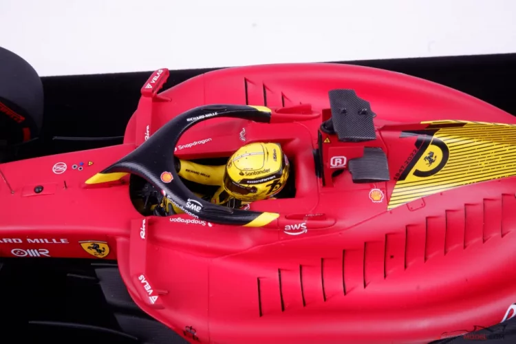 Ferrari F1-75 - Charles Leclerc (2022), VC Talianska, 1:18 Looksmart