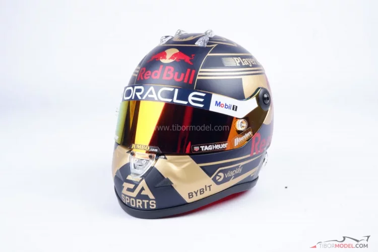 Max Verstappen 2023 Katari Nagydíj, Red Bull sisak, 1:2 Schuberth