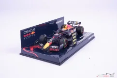 Red Bull RB18 - Max Verstappen (2022), Vítěz VC Japonska, 1:43 Minichamps