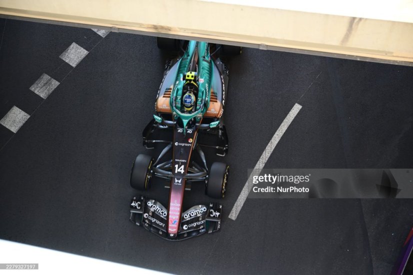 Aston Martin AMR26 - Fernando Alonso (2026), VC Monaka, 1:43 Minichamps