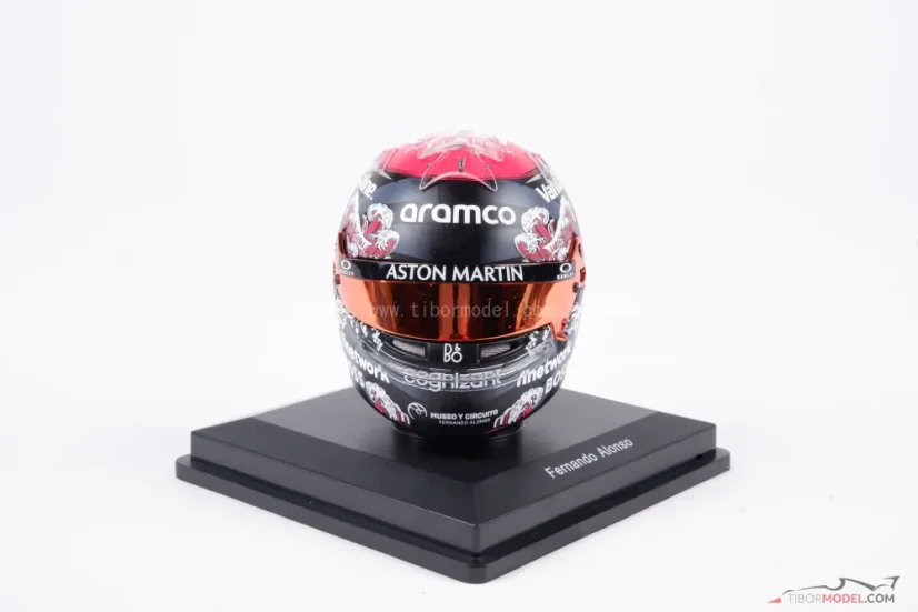 Fernando Alonso 2024 Japanese GP, Aston Martin helmet, 1:5 Spark