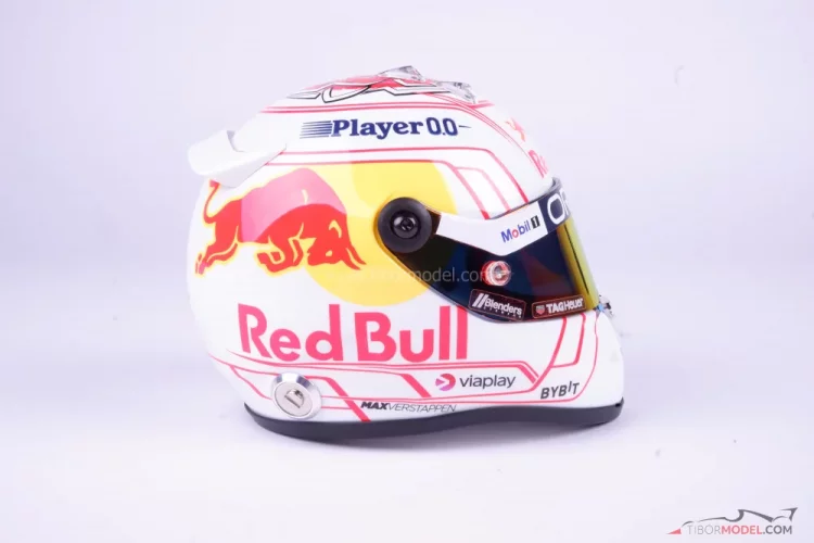 Max Verstappen 2023 Japanese GP, Red Bull helmet, 1:2 Schuberth