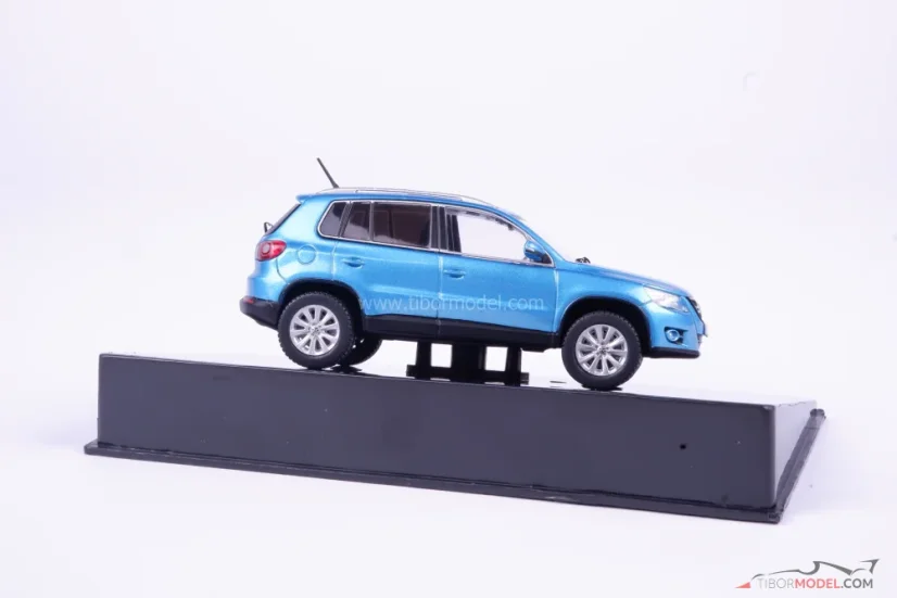 Volkswagen Tiguan kék (2007), 1:43 Ixo