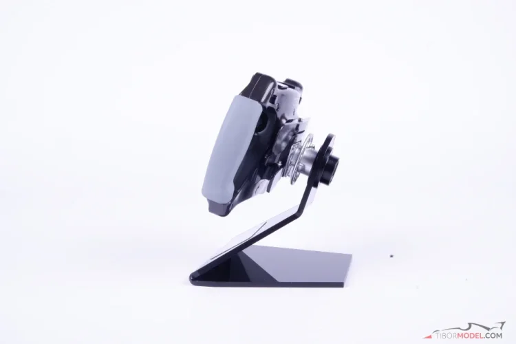 Mercedes W03 (2012) volant, 1:2 Minichamps