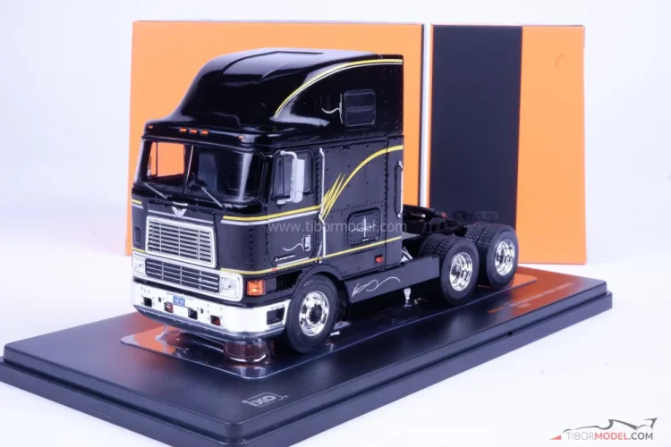International Eagle Cabover (1995), čierny, 1:43 Ixo