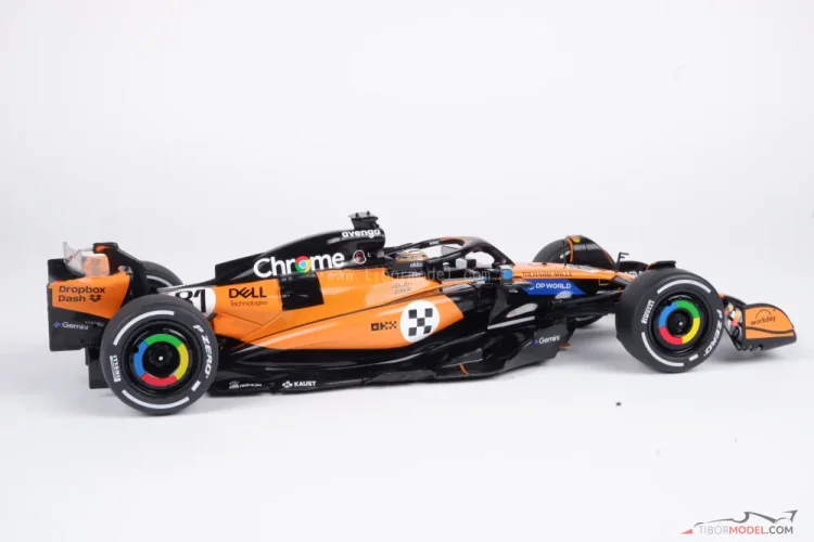McLaren MCL39 - Oscar Piastri (2025), VC Monaka, 1:18 Solido