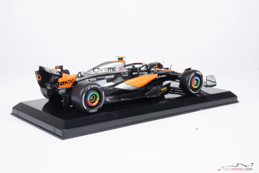 McLaren MCL60 - Lando Norris (2023), 1:24 Premium Collectibles