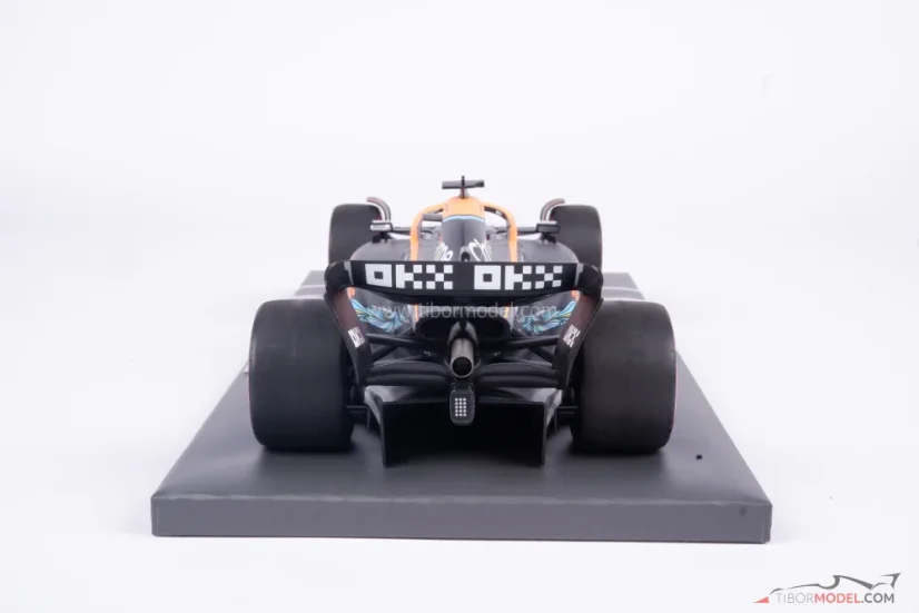 McLaren MCL36 - Oscar Piastri (2022), testy Abu Dhabi, 1:18 Minichamps