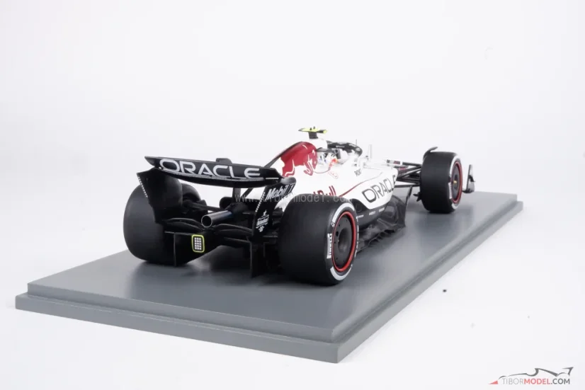 Red Bull RB21 - Yuki Tsunoda (2025), VC Japonska, 1:18 Spark