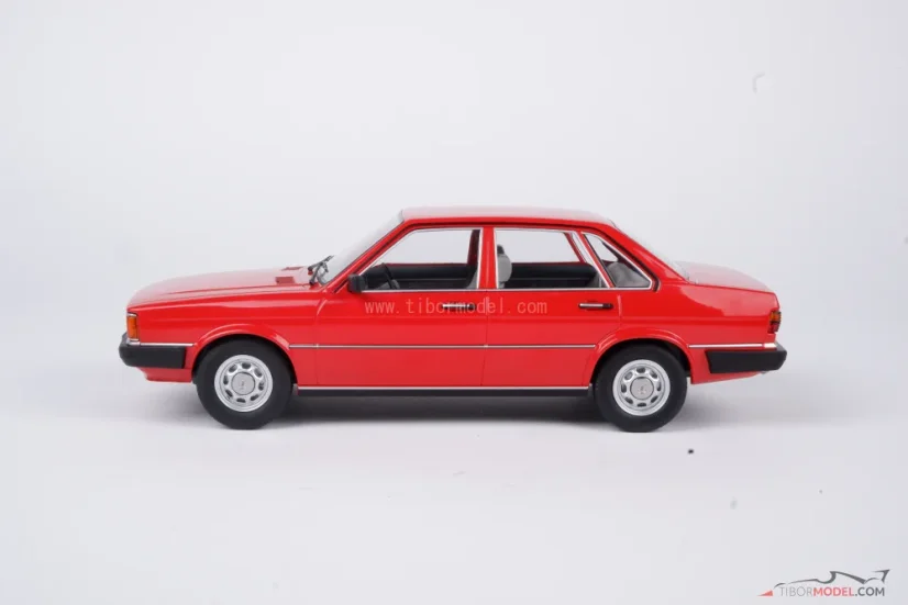 Audi 80 B2 (1978) red, 1:18 MCG