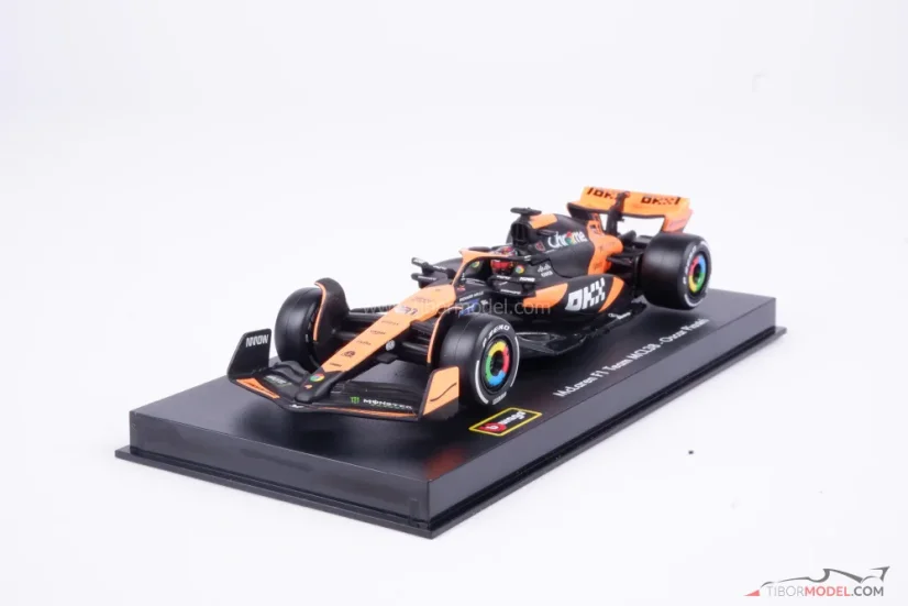McLaren MCL38 - Oscar Piastri (2024), 1:43 BBurago Signature