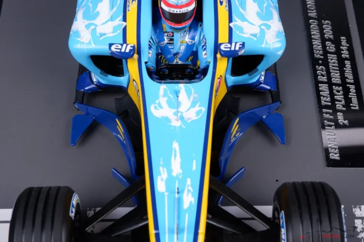Renault R25 - Fernando Alonso (2005), VC Veľkej Británie, 1:18 Minichamps