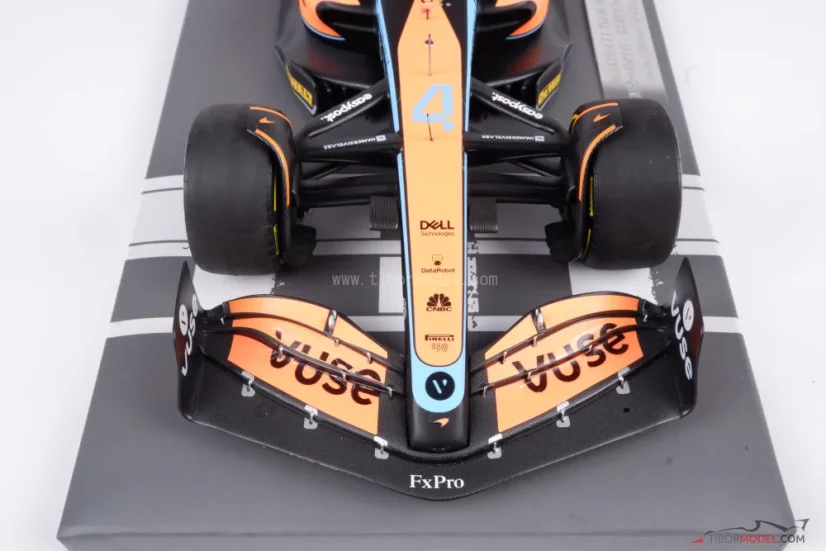 McLaren MCL36 - Lando Norris (2022), Bahrajn, 1:18 Minichamps