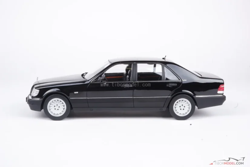 Mercedes S600 (1997) čierny, 1:18 Norev