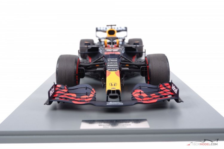 Red Bull RB16b - Max Verstappen (2021), Majster Sveta, 1:12 Spark
