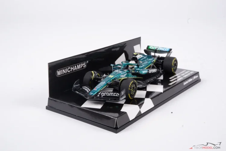 Model car Aston Martin AMR25 Alonso 2025, 1:43 Minichamps