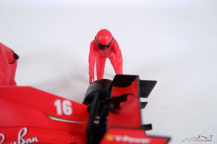 Ferrari boxkiálliás figurák, 1. készlet, 1:18 American Diorama