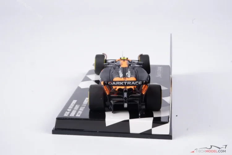 McLaren MCL38 - Lando Norris (2024), Magyar Nagydíj, 1:43 Minichamps