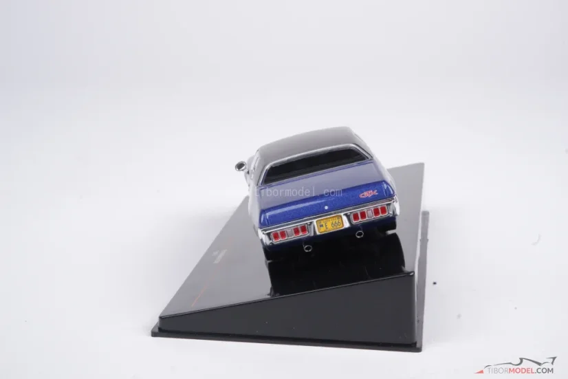 Plymouth GTX (1971) fialový, 1:43 Ixo