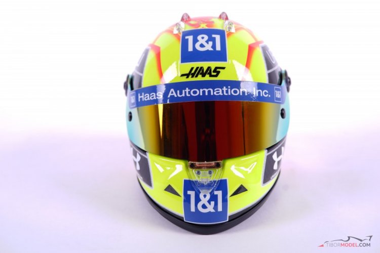 Mick Schumacher 2021 Silverstone Haas helmet, 1:2 Schuberth