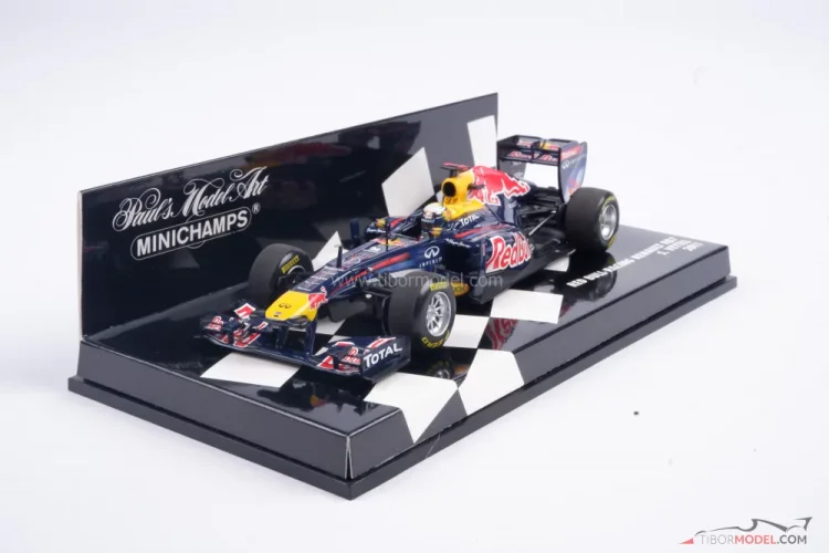 Red Bull RB7 - Sebastian Vettel (2011), World Champion, 1:43 Minichamps
