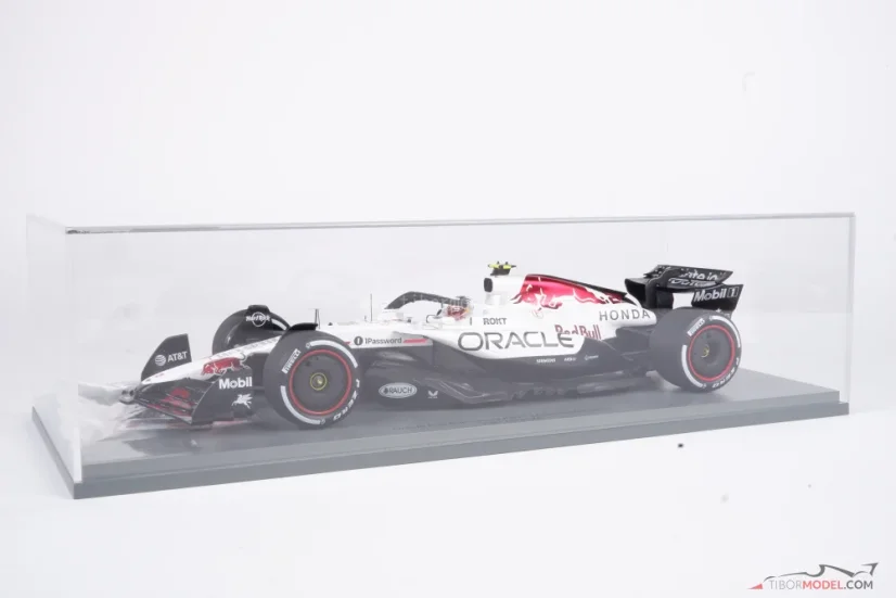 Red Bull RB21 - Yuki Tsunoda (2025), VC Japonska, 1:18 Spark