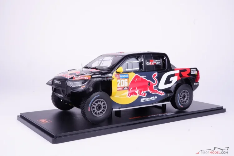 Toyota Hilux - Lucas Moraes (2024) Dakar, 1:18 Ixo