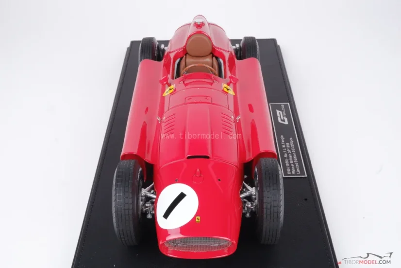 Ferrari D50 - Juan Manuel Fangio (1956), Vítěz VC Velké Británie, 1:12 GP Replicas