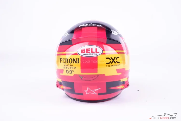 Carlos Sainz 2024 Ferrari přilba, 1:2 Bell