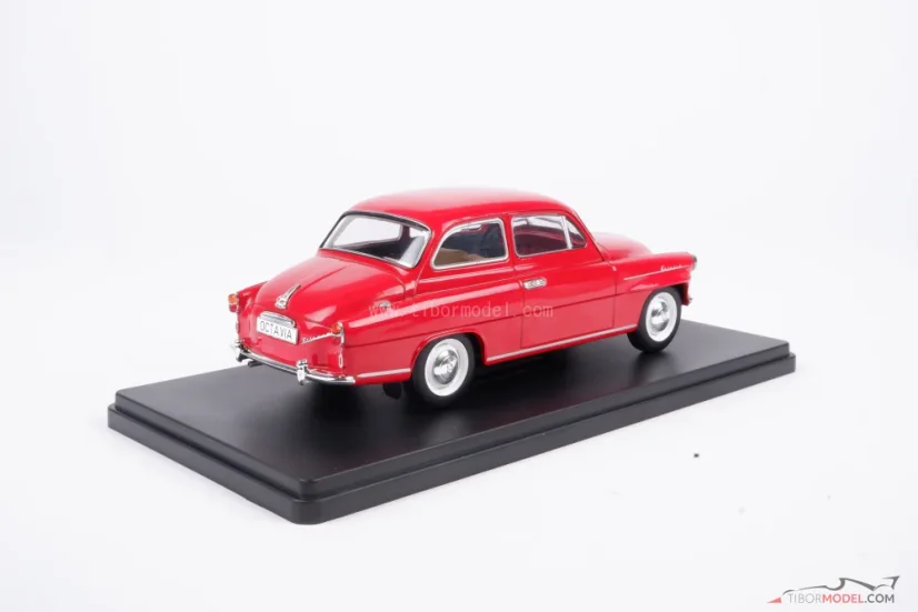 Skoda Octavia Super (1959) red, 1:24 Whitebox