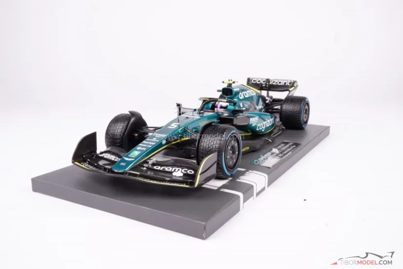 Aston Martin AMR22 - Sebastian Vettel (2022), VC Monaka, 1:18 Minichamps