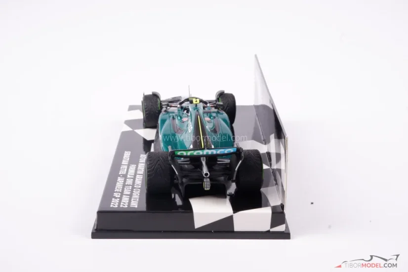 Aston Martin AMR22 - Sebastian Vettel (2022), Japán, 1:43 Minichamps