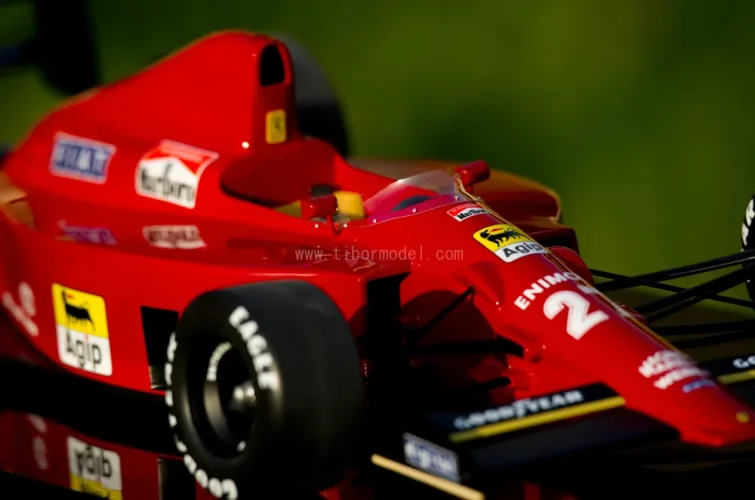 Ferrari 640  - Nigel Mansell (1989) Winner Hungarian GP, 1:8 scale