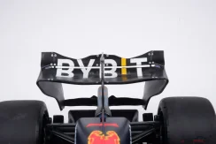 Red Bull Racing RB20 - Max Verstappen (2024), Majster sveta, VC Las Vegas, 1:18 Minichamps