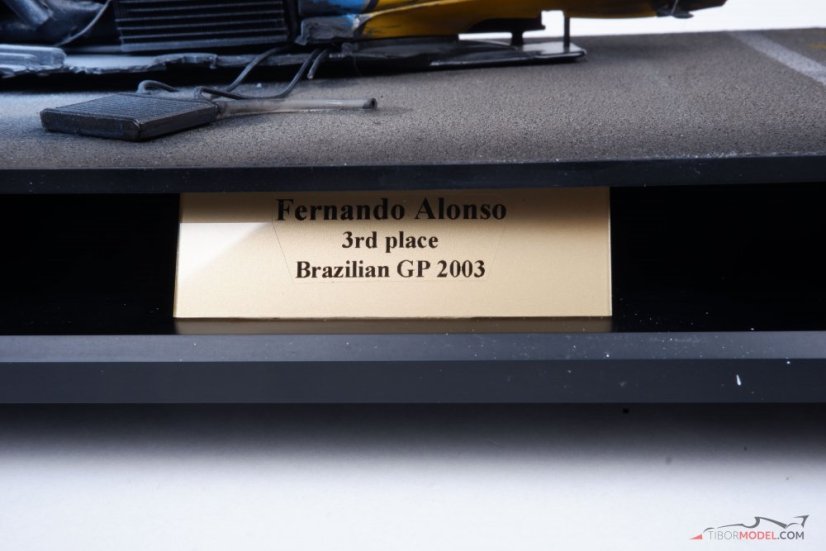 Renault R23 - F. Alonso 2003, nehoda na VC Brazílie, 1:18